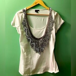 Nwot Material Girl tshirt with attached necklace